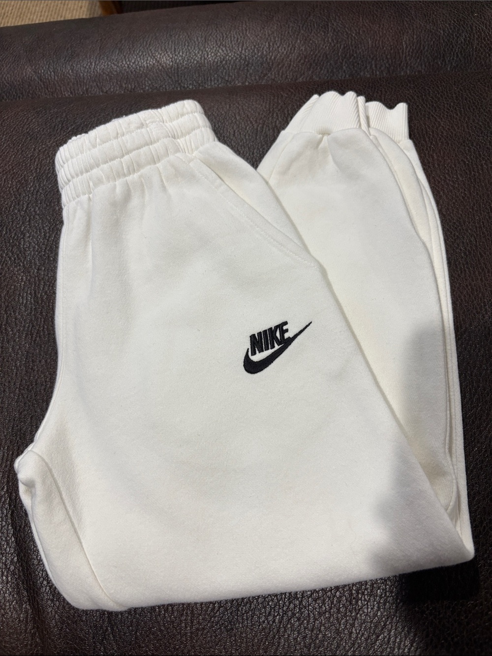 Nike White Kids Jogger Sweatpants with Black Swoosh